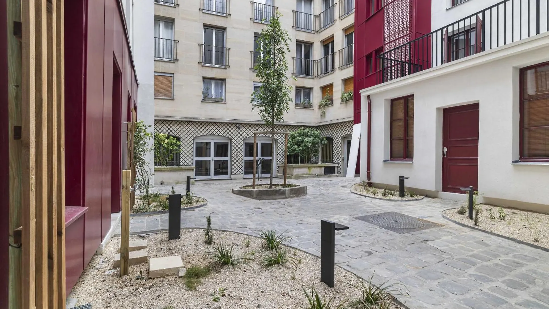 Petito Apartment Paris